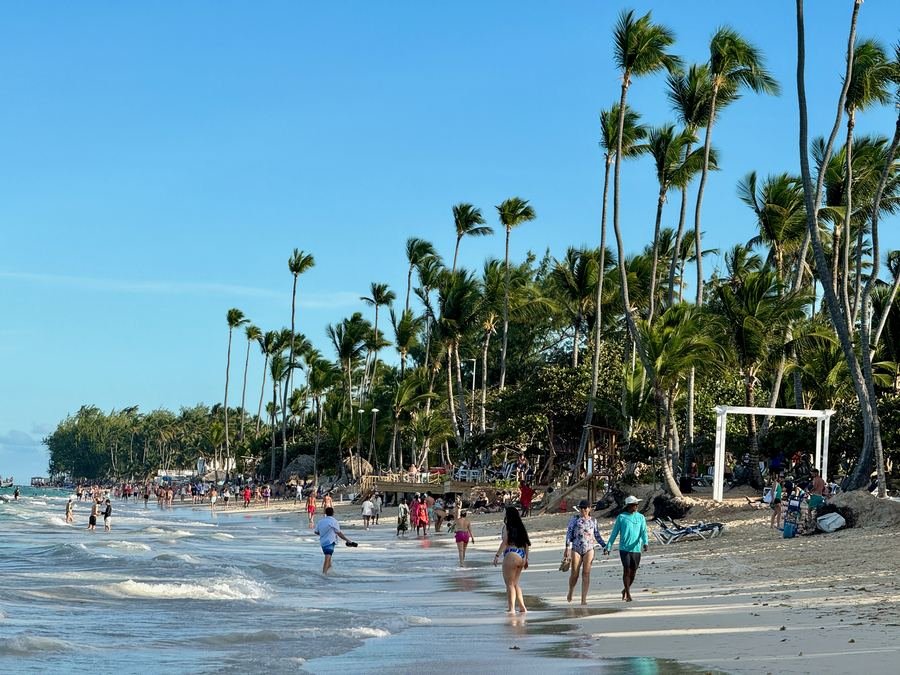 Playa de Bávaro en Punta Cana con palmeras